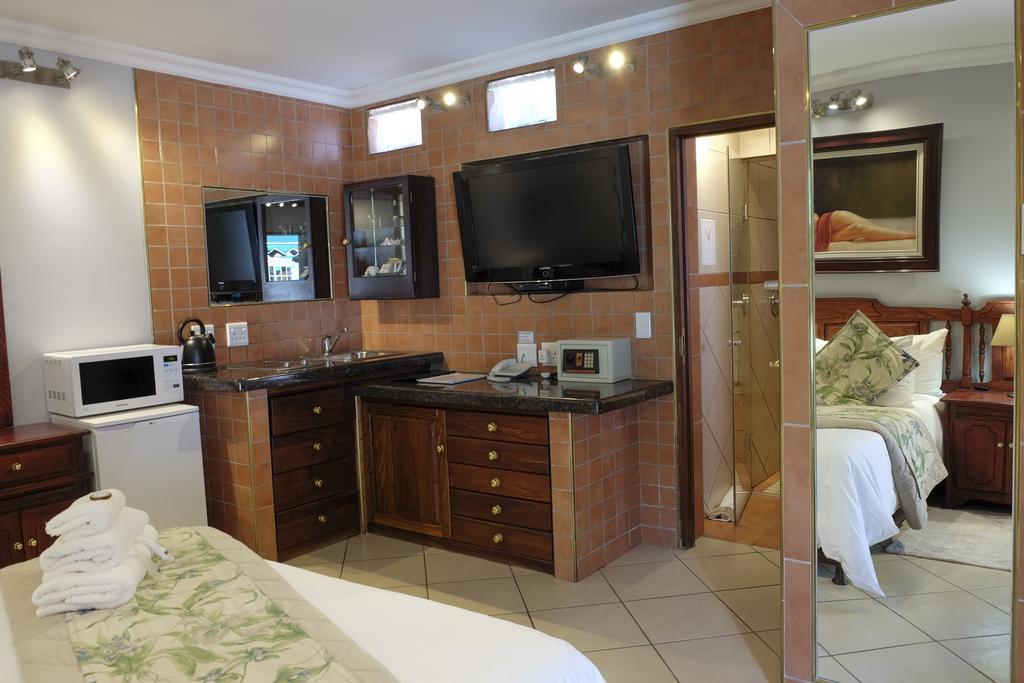 פרטוריה Waterkloof Guest House מראה חיצוני תמונה